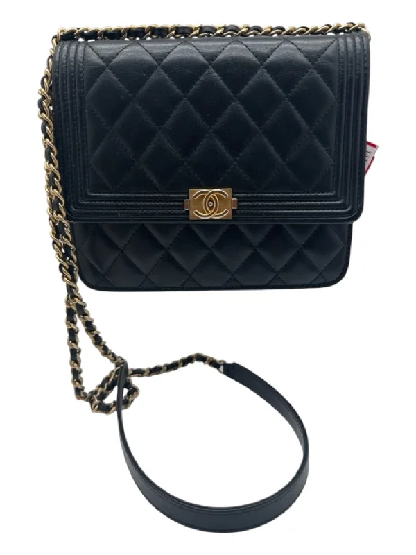 Chanel Black Lamb leather Snap Button Closure Quilted Gold Hardware Bag